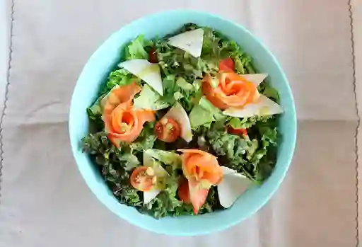 Ensalada de Salmón Ahumado