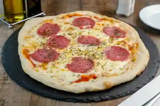 Pizza Salami