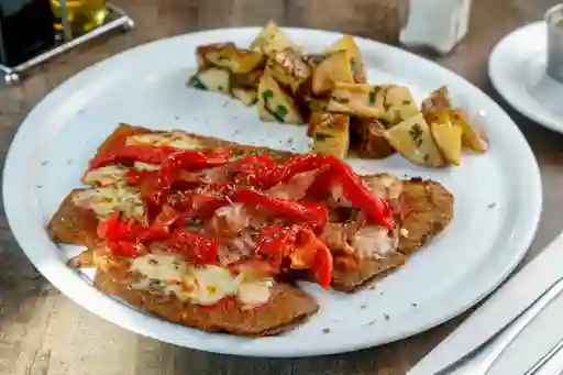 Milanesa Napolitana & Morrones