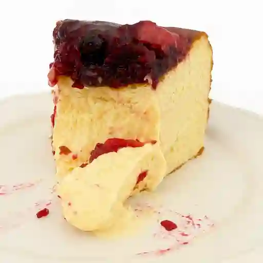 Trozo tarta vasca frutos bosque 0 azucar