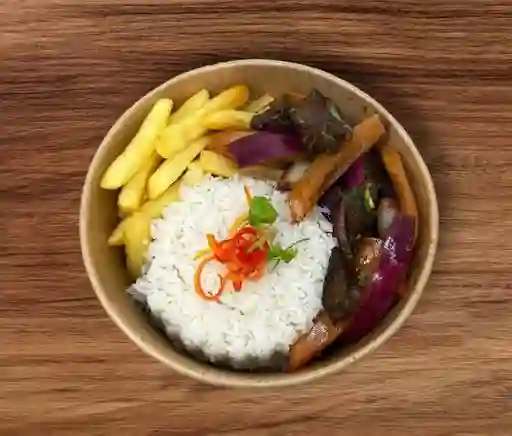 Lomo Saltado Clásico