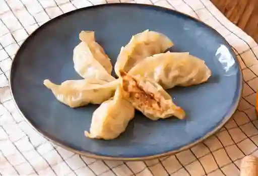 Gyozas Pollo