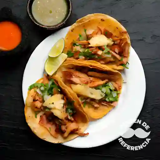 Tacos de Cerdo al Pastor