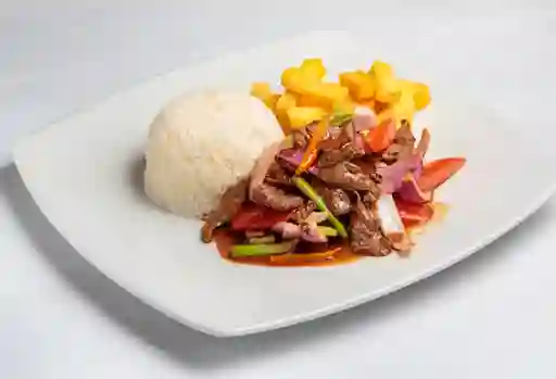 Lomo Saltado