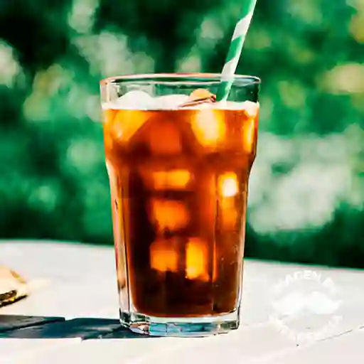 Iced Americano 10 Oz