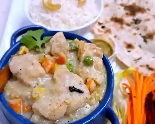 Pollo Navratan Korma