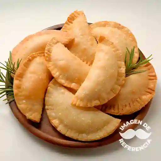 3 Empanadas de Queso