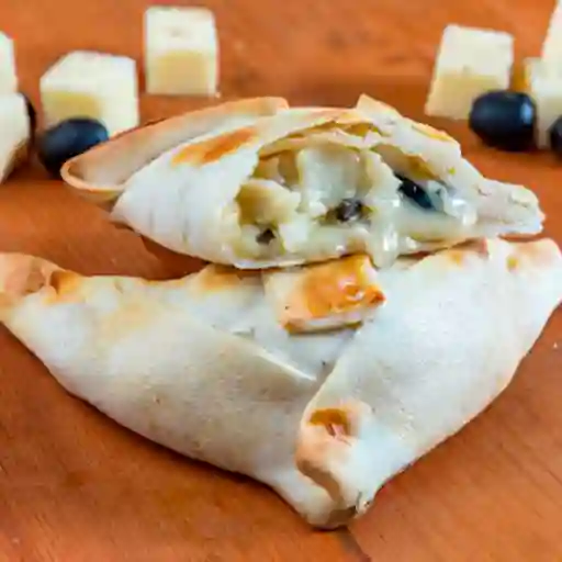 Empanada de Palmito con Queso