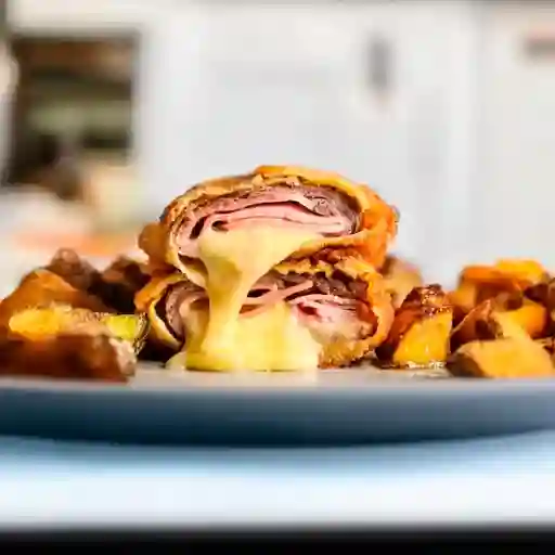 Escalopa Kaiser con Arroz y Ensalada