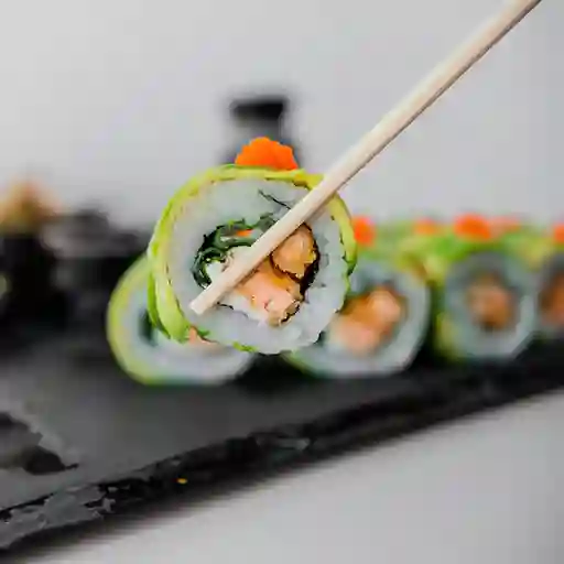 Roll Salmón y Masago