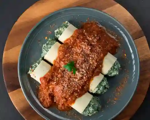 Cannelloni de Espinaca a la Crema