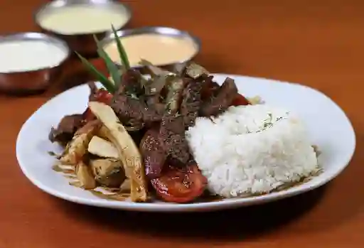 Lomo Saltado