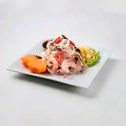 Ceviche de Pescado y Camarón