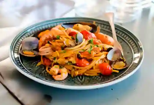 Fetuccini Frutos del Mar