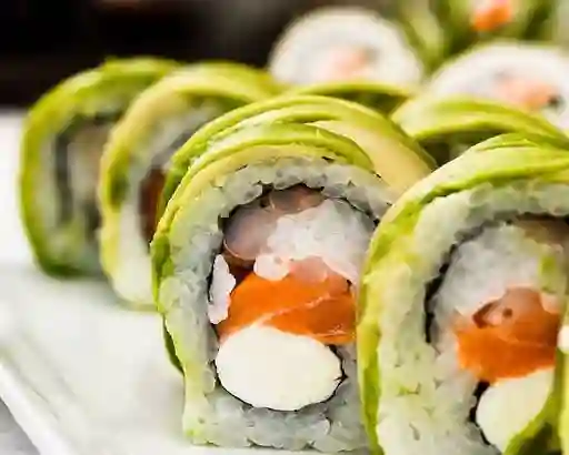 Camarón Furay, Palta, Queso y Cebollin Roll