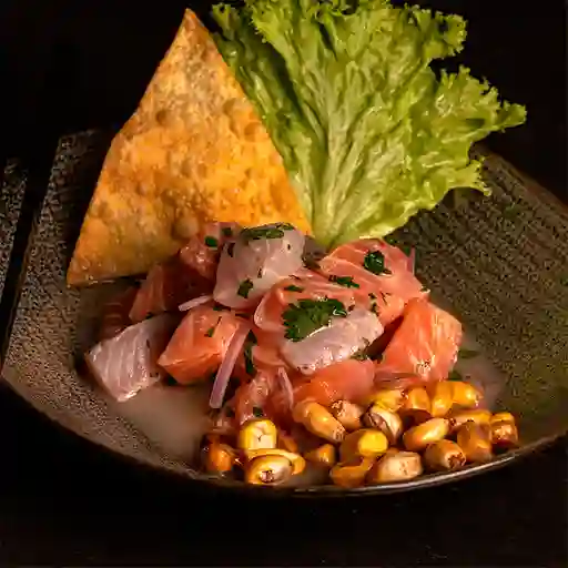 Ceviche Nikkei Salmón Camarón