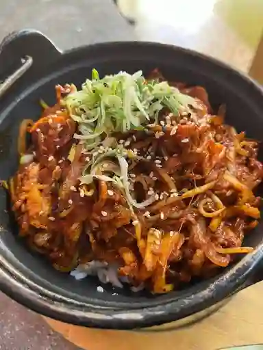 Jeyuk Dopbab (Cerdo Picante)