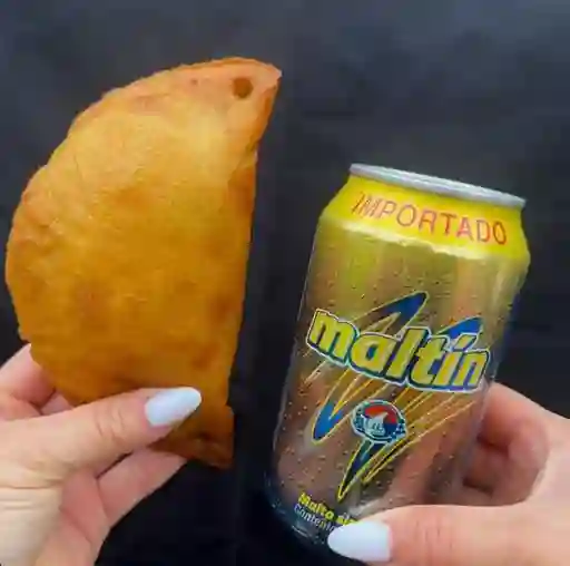 2 Empanadas y 1 Malta