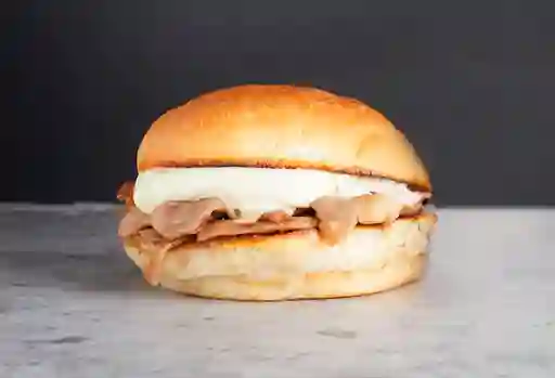 Sándwich Lomito con 1 Agregado