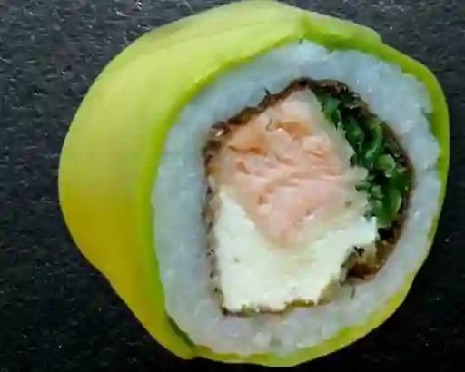 Avocado Sake Tempura Roll