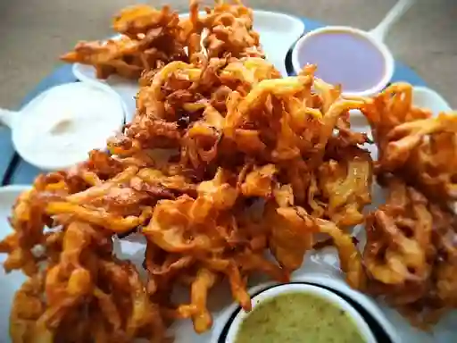 Pakora Papa Cebolla