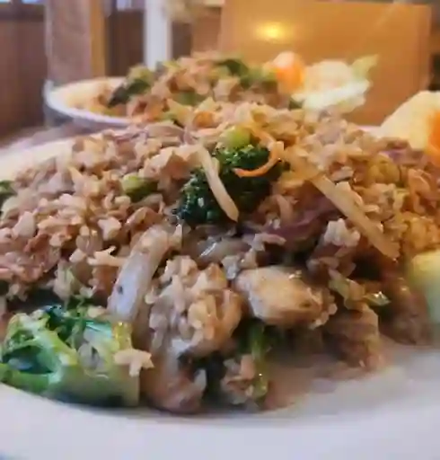 Khao Pad Pollo