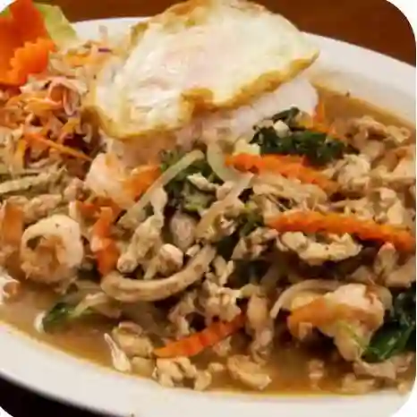 Phad Kha Phao Pollo