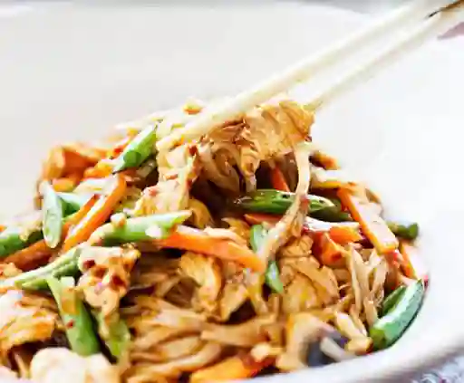 Phad Kee Maoo Pollo