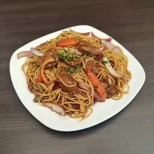 Tallarin Saltado