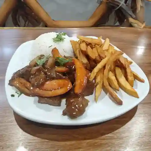 Lomo Saltado