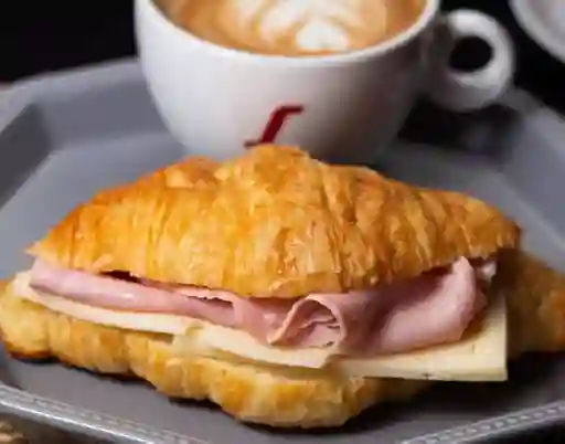 Croissant Clasico