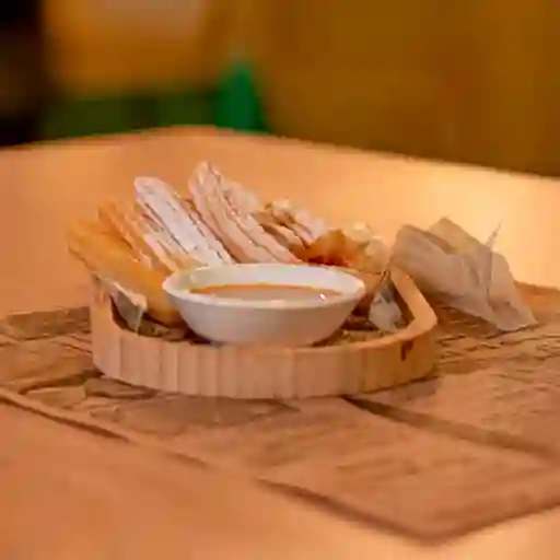 Churros con Salsa de Manjar