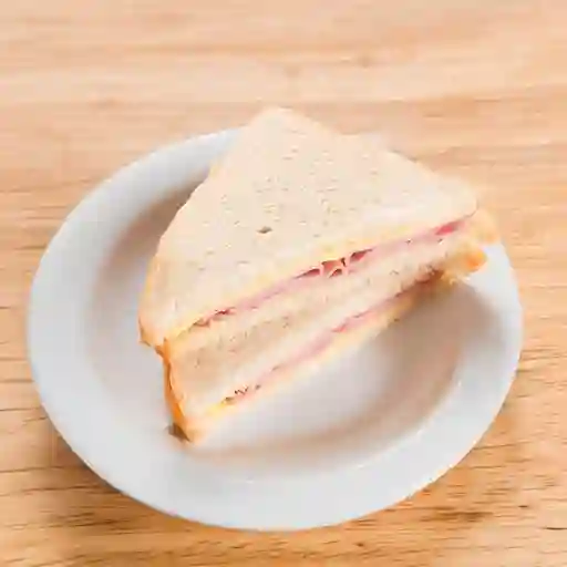 Sándwich Miga Doble Jamón Queso