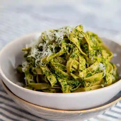 Fetuccini al Pesto