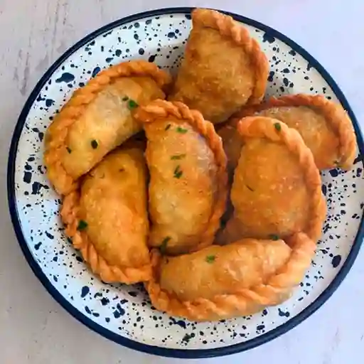 Empanada Jamón con Queso