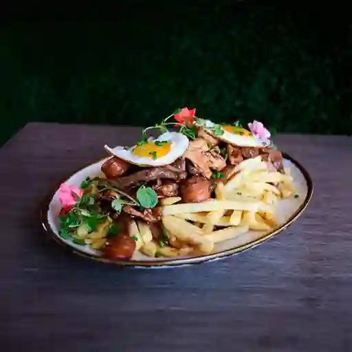 Chorrillana Mar y Tierra