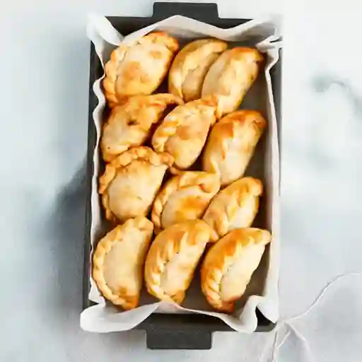 12 Empanadas