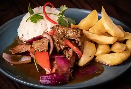Lomo Saltado