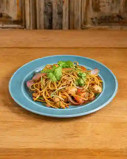 Tallarín Saltado de Pollo