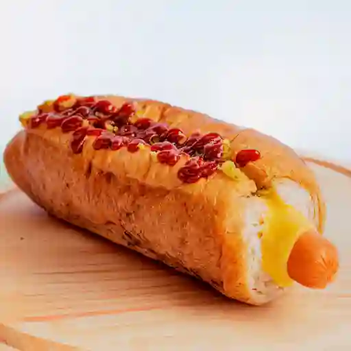 Completo Cheese Dog