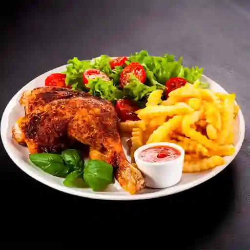 Chicharrón de Pollo con Arroz y Papas Fritas