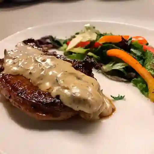Filete en Salsa de Champiñones