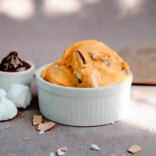 Lúcuma merengue manjar