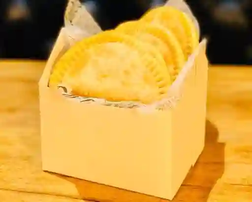 6 Empanadas 12 Cm