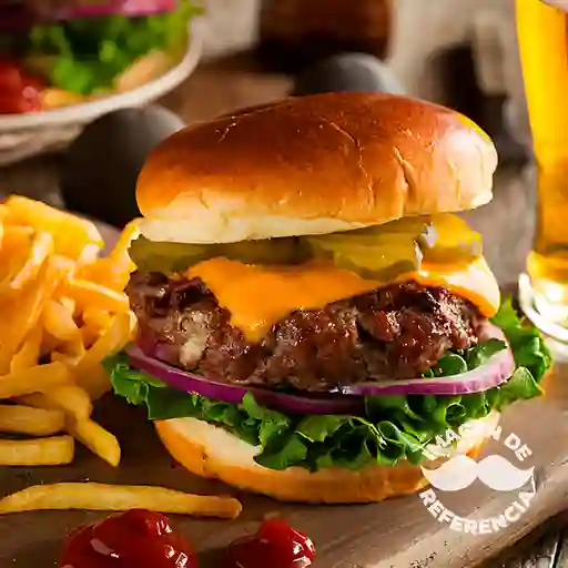 Combo 8 Burger Golosa y Bebida Lata 350 ml