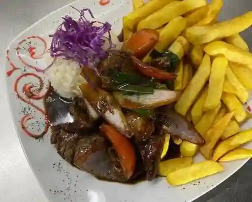 Lomo Saltado