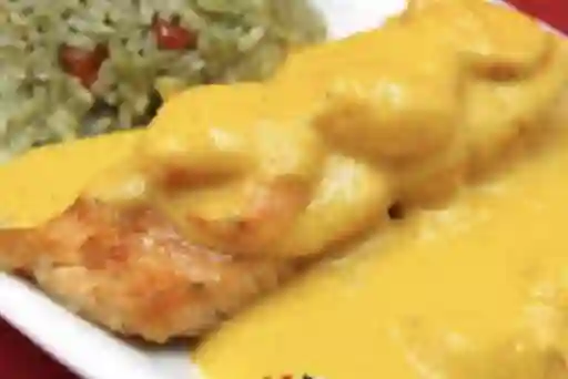 Salmón a la Huancaína