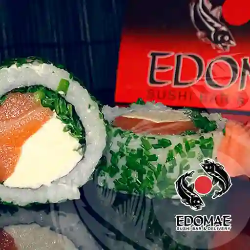 C9 - California Cheese Roll 8 Piezas