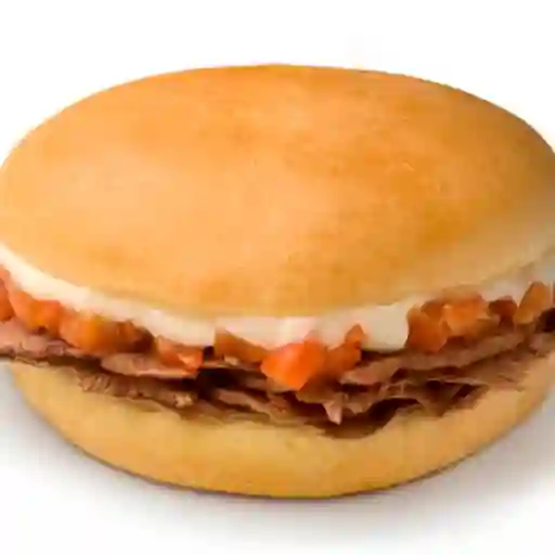 Sándwich Churrasco Tomate-Mayonesa