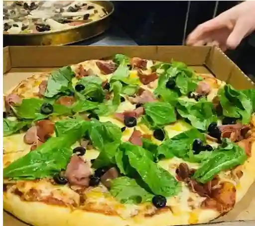 Pizza Serrano